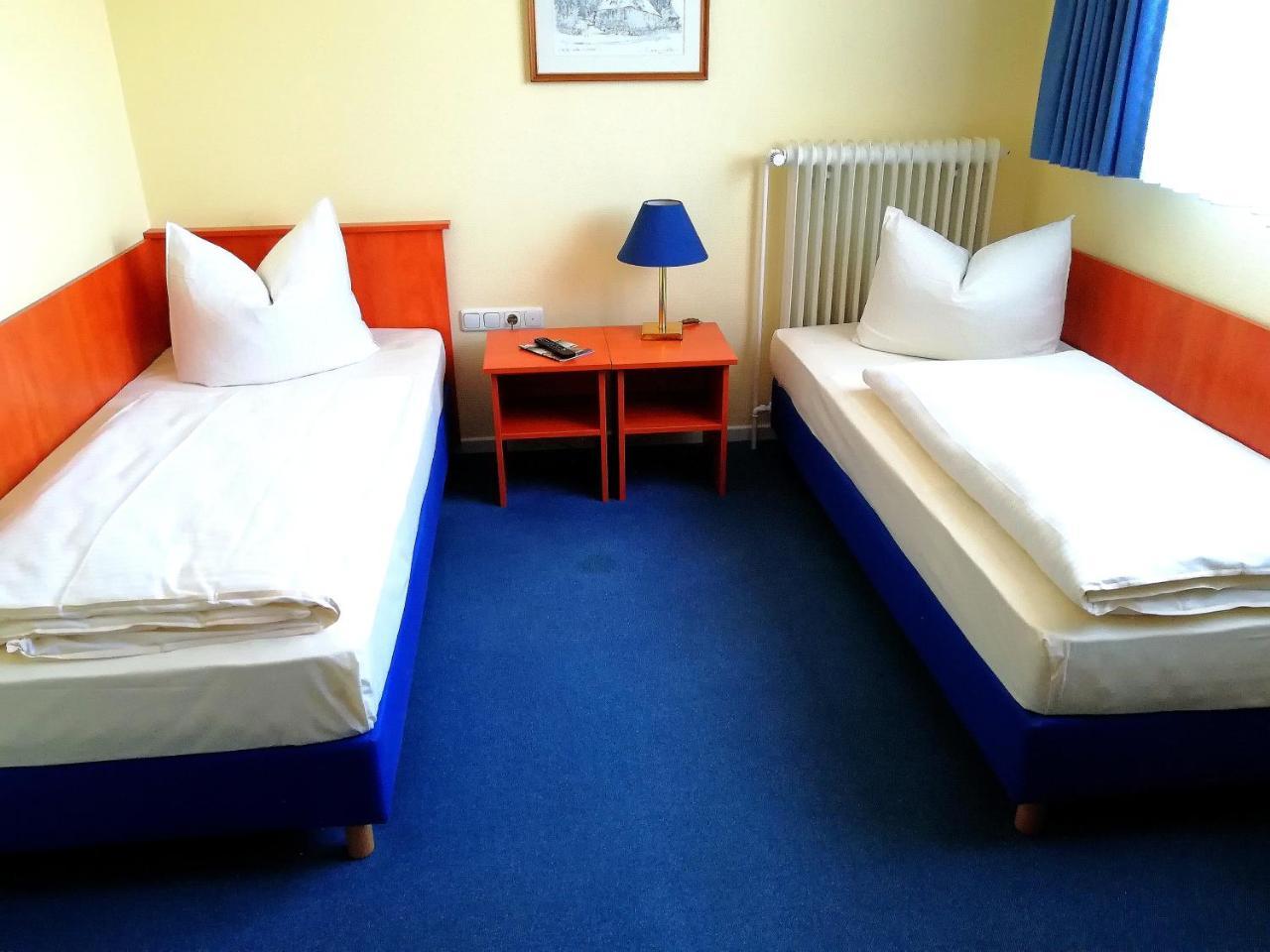 Hotel Krohwinkel Хитфельд Экстерьер фото